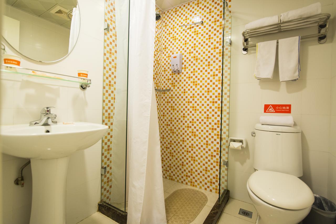 Home Inn Shanghai South Pudong Road Expo Bagian luar foto